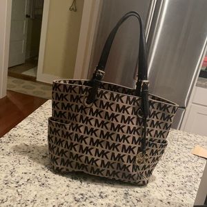 Michal Kors Tote Bag/Purse